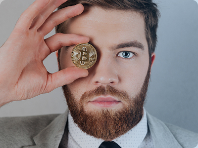 Julian Wolf – Chief Analyst bei Ruxavild